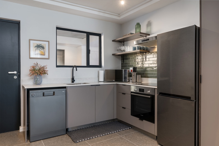 2 Bedroom Property for Sale in Muizenberg Western Cape